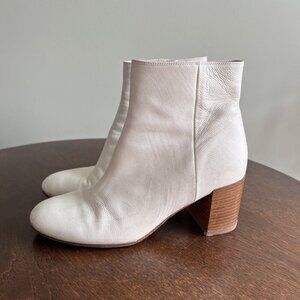 Vince Blakely Womens White Leather Ankle Boots With‎ Wood Block Heel Size 8M